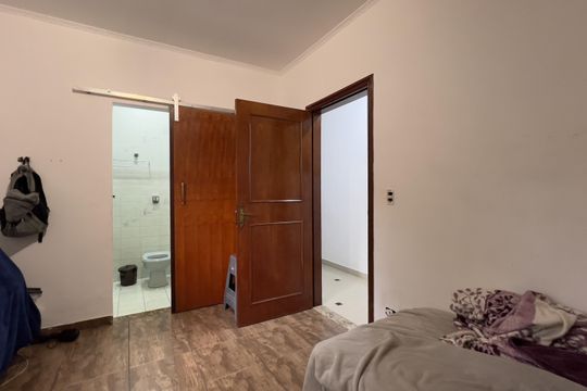 Suíte de casa à venda com 3 quartos, 300m² em Vila Rosália, Guarulhos