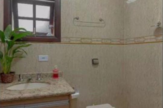 Banheiro de casa para alugar com 4 quartos, 240m² em Parque Oratório, Santo André