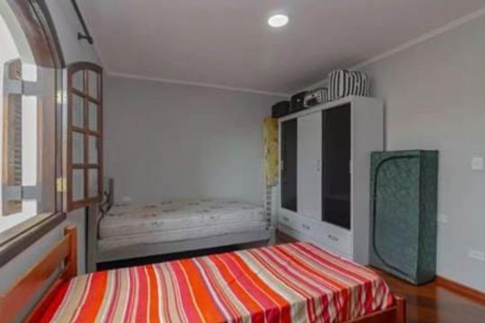Quarto de casa para alugar com 4 quartos, 240m² em Parque Oratório, Santo André
