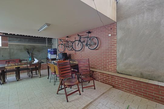 Casa para alugar com 6 quartos, 772m² em Carlos Prates, Belo Horizonte