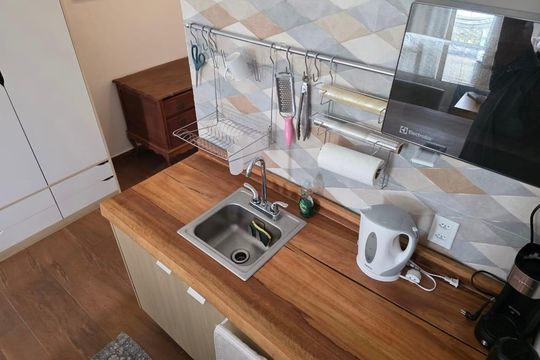Cozinha de apartamento para alugar com 1 quarto, 32m² em Barra da Tijuca, Rio de Janeiro