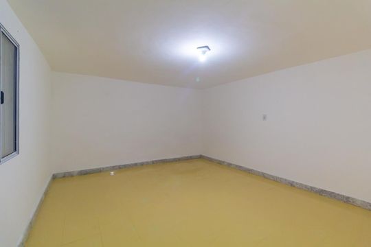 Quarto  de casa para alugar com 1 quarto, 40m² em Jardim Guairaca, São Paulo