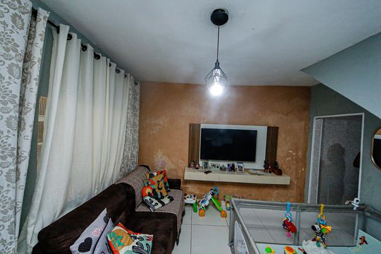 Sala de casa para alugar com 3 quartos, 300m² em Vila Ema, São Paulo