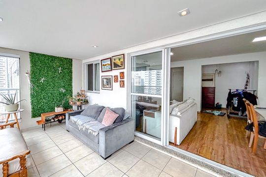 Varanda da Sala de apartamento à venda com 4 quartos, 127m² em Vila Zilda, São Paulo