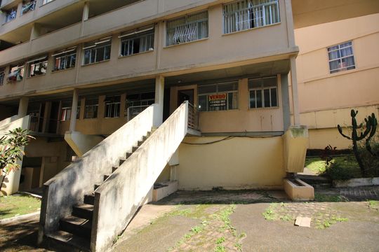 Fachada de apartamento à venda com 2 quartos, 57m² em Taquara, Rio de Janeiro