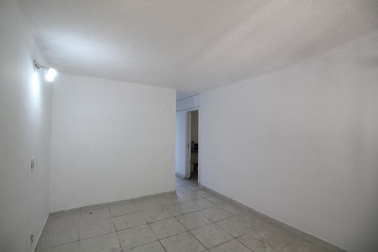 Sala de apartamento à venda com 2 quartos, 57m² em Taquara, Rio de Janeiro