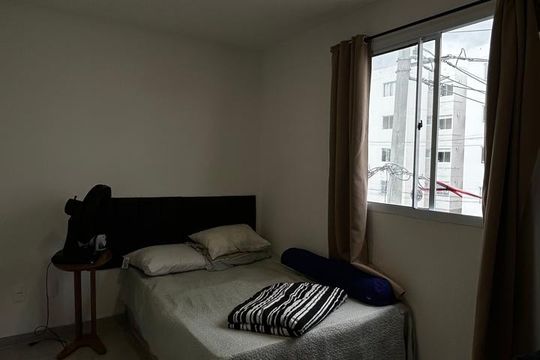 Quarto de apartamento para alugar com 2 quartos, 69m² em Taquara, Rio de Janeiro