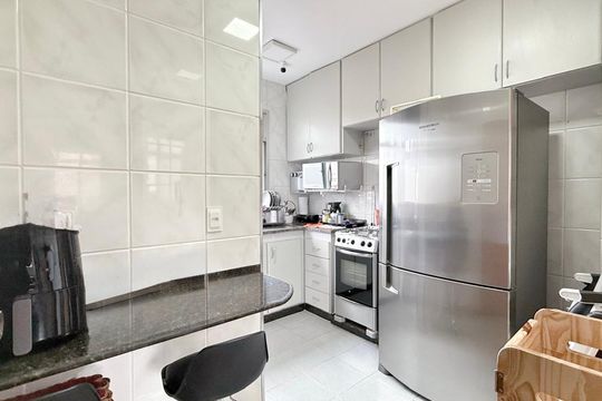 Cozinha de apartamento à venda com 4 quartos, 165m² em Prado, Belo Horizonte