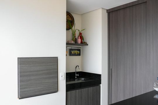 Varanda Goumert de apartamento à venda com 3 quartos, 124m² em Vila Gumercindo, São Paulo