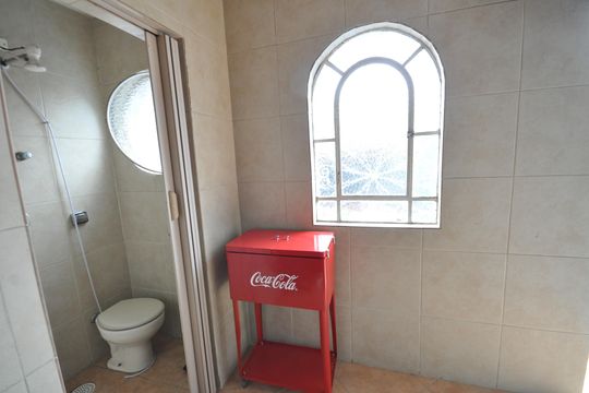 Vestuário de casa de condomínio à venda com 4 quartos, 314m² em Jardim Guapira, São Paulo