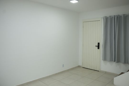 Casa de Condomínio para alugar com 2 quartos, 63m² em Bairro Jardim Nossa Senhora das Graças, Cotia