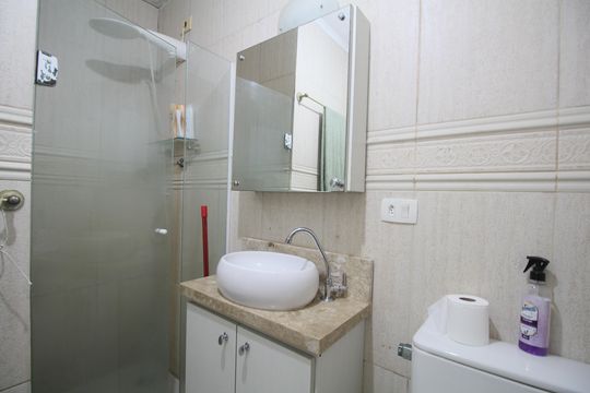 Banheiro de apartamento à venda com 3 quartos, 79m² em Vila Andrade, São Paulo