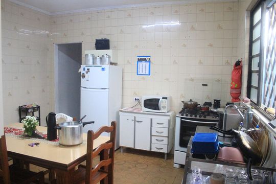 Cozinha de casa à venda com 2 quartos, 180m² em Santa Maria, São Caetano do Sul