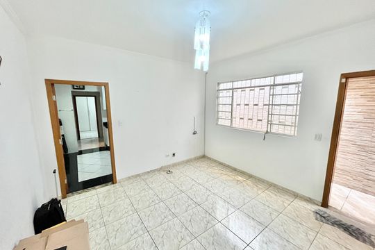 Sala de casa à venda com 2 quartos, 98m² em Vila Prado, São Paulo