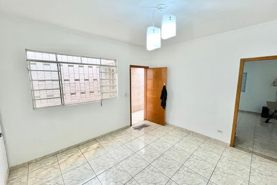 Casa à venda com 2 quartos, 98m² em Vila Prado, São Paulo