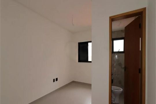 Casa de Condomínio à venda com 3 quartos, 200m² em Vila Camilópolis, Santo André