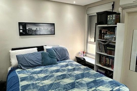 Quarto 1 de apartamento para alugar com 3 quartos, 118m² em Sarandi, Porto Alegre