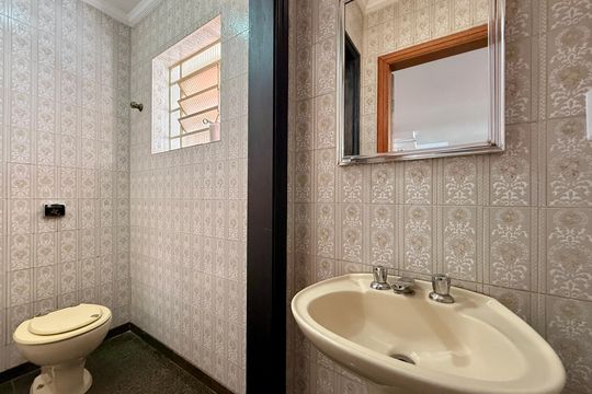 Lavabo  de casa à venda com 3 quartos, 218m² em Nova Piraju, São Paulo