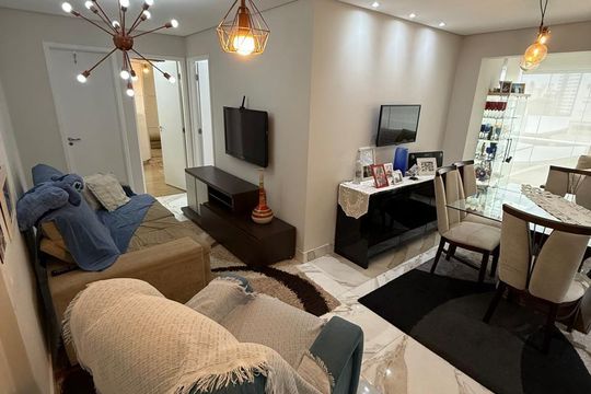 Apartamento à venda com 2 quartos, 68m² em Vila Pouso Alegre, Barueri