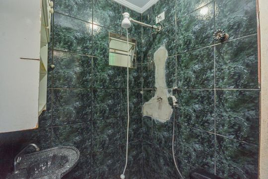 Banheiro de casa para alugar com 1 quarto, 30m² em Cidade Dutra, São Paulo