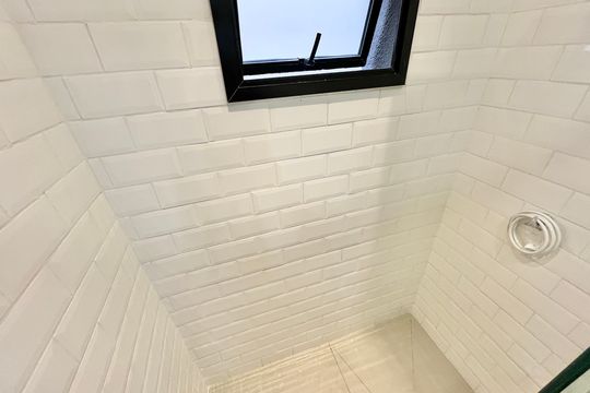 Banheiro de apartamento para alugar com 1 quarto, 63m² em Jardim São Paulo, São Paulo