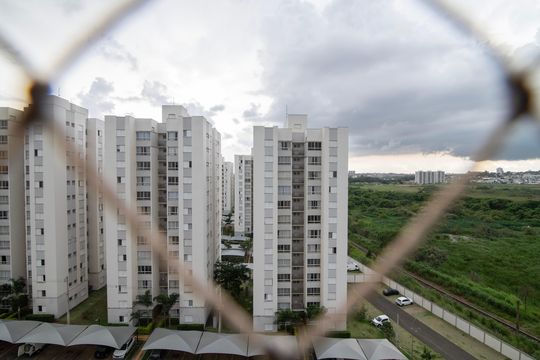 Varanda - Vista de apartamento para alugar com 2 quartos, 54m² em Vila Real, Hortolândia