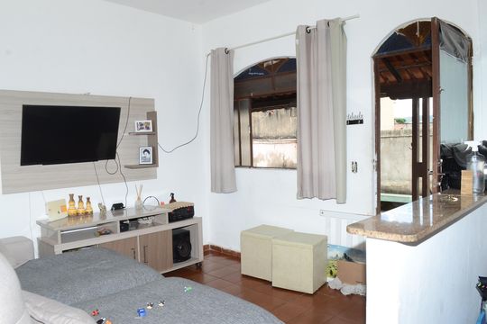 Casa à venda com 2 quartos, 360m² em Nova Vista, Belo Horizonte