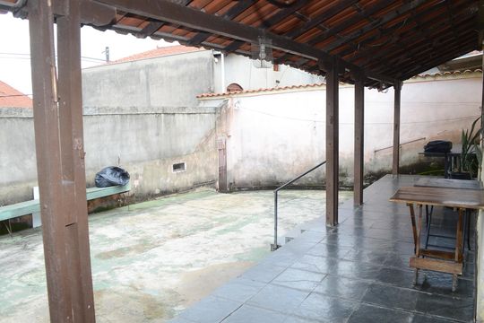 Área externa de casa à venda com 2 quartos, 360m² em Nova Vista, Belo Horizonte
