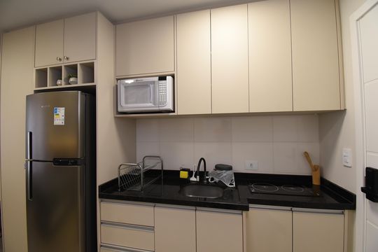 Studio de kitnet/studio para alugar com 1 quarto, 20m² em Centro, Curitiba