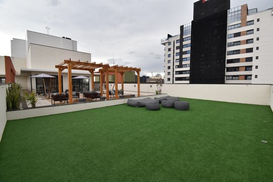 Área comum de kitnet/studio para alugar com 1 quarto, 20m² em Centro, Curitiba