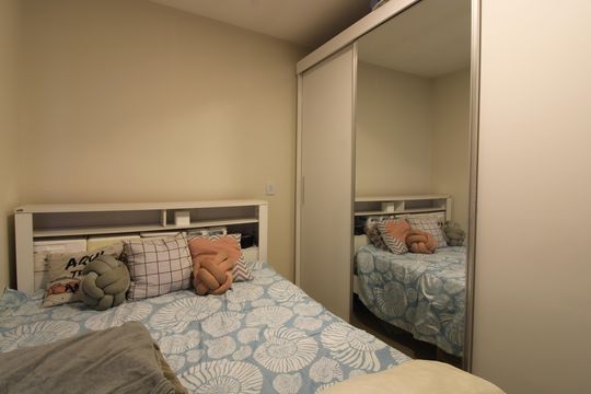Quarto 3 de casa de condomínio à venda com 3 quartos, 135m² em Jardim Fernandes, São Paulo