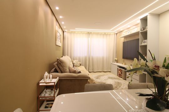 Sala de casa de condomínio à venda com 3 quartos, 135m² em Jardim Fernandes, São Paulo