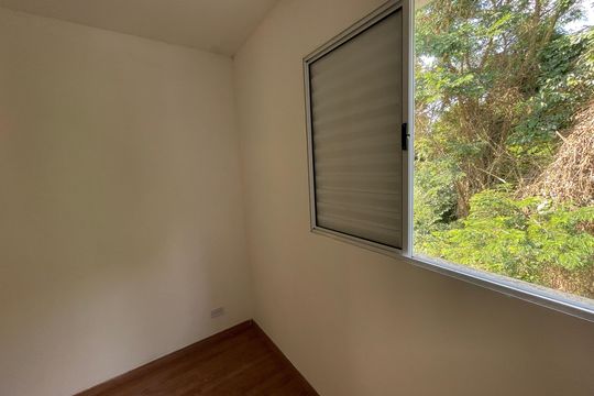 Quarto 2 de casa de condomínio para alugar com 2 quartos, 61m² em Parque Rincao, Cotia