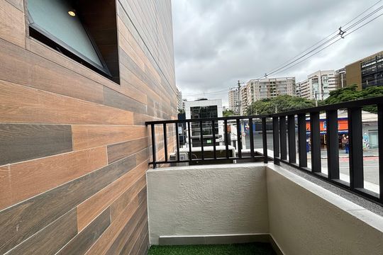 Varanda de kitnet/studio à venda com 1 quarto, 35m² em Indianópolis, São Paulo