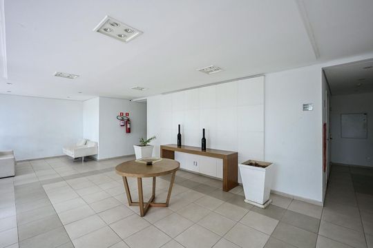 Hall Social de apartamento à venda com 2 quartos, 64m² em Jardim Parque Morumbi, São Paulo