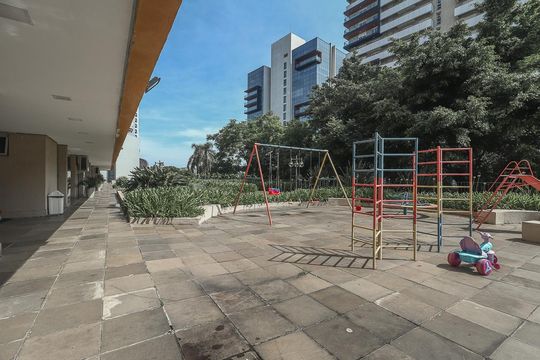 Área comum - Playground de apartamento à venda com 3 quartos, 138m² em Petrópolis, Porto Alegre