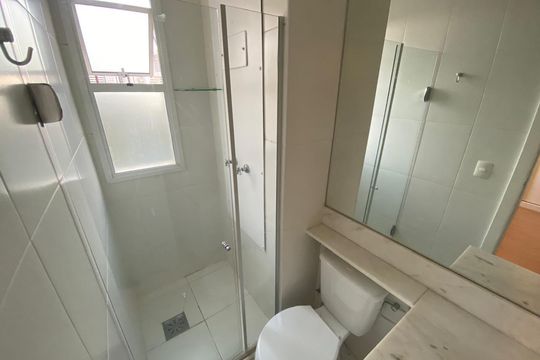 Banheiro de apartamento à venda com 4 quartos, 153m² em Vila da Serra, Nova Lima