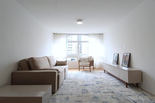 Apartamento à venda com 3 quartos, 122m² em Itaim Bibi, São Paulo