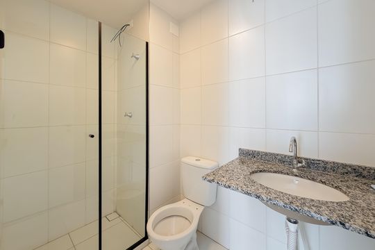 Banheiro de apartamento à venda com 1 quarto, 38m² em Ipiranga, São Paulo