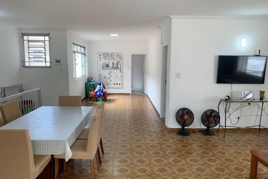 Sala de casa para alugar com 3 quartos, 210m² em Pompéia, Santos