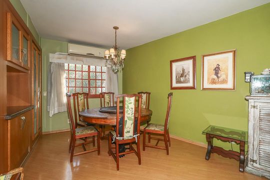 Sala 2 de casa de condomínio à venda com 5 quartos, 306m² em Boa Vista, Porto Alegre