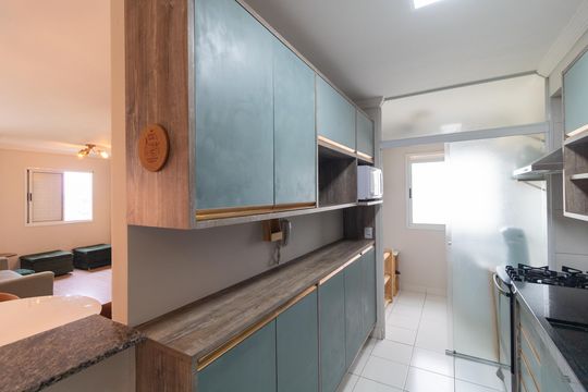 Cozinha de apartamento para alugar com 2 quartos, 77m² em Swift, Campinas