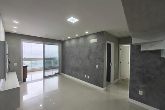 Sala de apartamento para alugar com 2 quartos, 157m² em Barra da Tijuca, Rio de Janeiro
