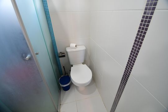 Banheiro Suíte de casa de condomínio à venda com 3 quartos, 120m² em Chácara São Rafael, Campinas