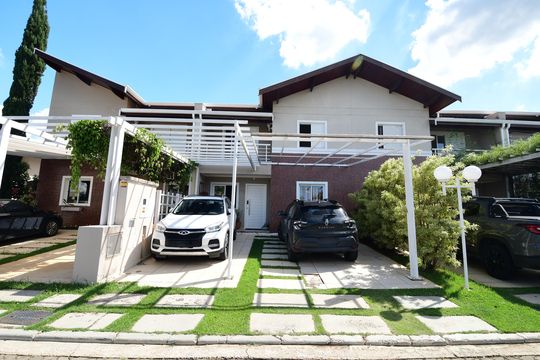 Fachada de casa de condomínio à venda com 3 quartos, 120m² em Chácara São Rafael, Campinas