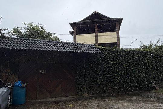 Fachada de casa para alugar com 1 quarto, 75m² em Jacarepaguá, Rio de Janeiro