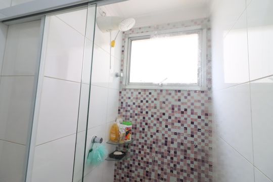 Banheiro de apartamento à venda com 4 quartos, 84m² em São Pedro, Osasco