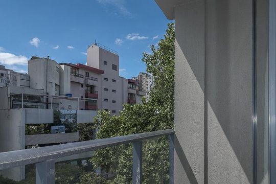 Varanda de apartamento à venda com 1 quarto, 25m² em Independência, Porto Alegre
