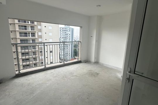 Varanda de apartamento à venda com 2 quartos, 76m² em Jardim da Gloria, São Paulo