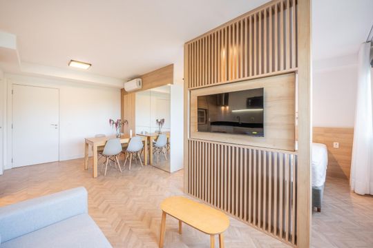 Sala de apartamento à venda com 1 quarto, 50m² em Petrópolis, Porto Alegre